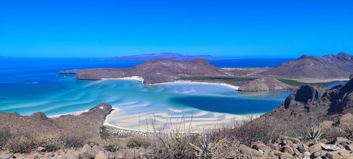 Senderismo en Balandra con New Baja Mex Tours
