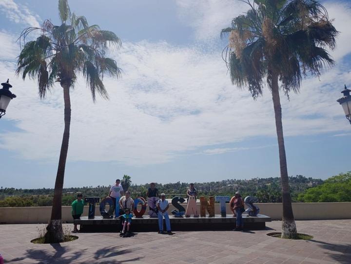 Pueblo Mágico Todos Santos con New Baja Mex Tours